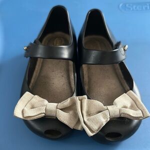 Mini Melissa Black and Cream Dress Shoes with Bow Accent